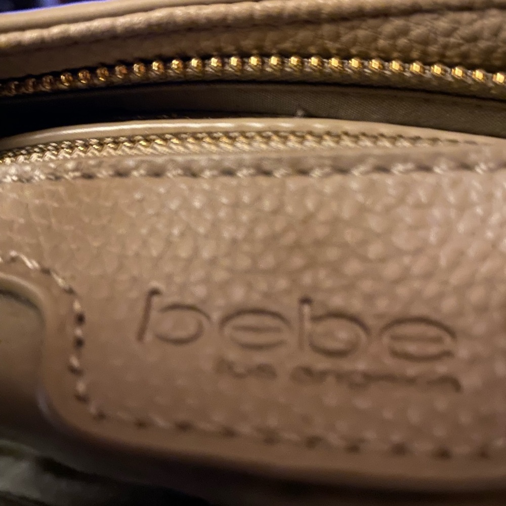 BEBE LOS ANGELES SATCHEL PEBBLED LEATHER - Picture 7 of 13